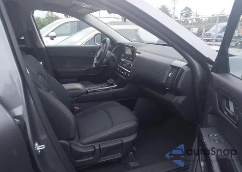 2025 Nissan Pathfinder Sv Fwd z USA, uszkodzony, nr VIN 5N1DR3BA5SC211822